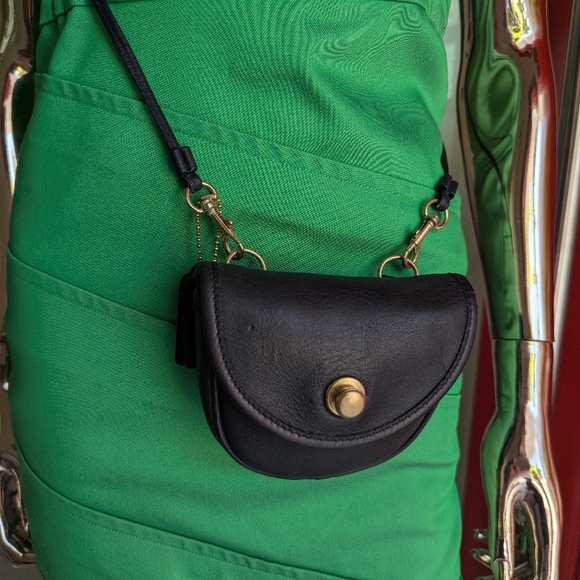 💙Coach Vintage Black Mini Leather Belt Bag with Gold Button - Picture 1 of 16